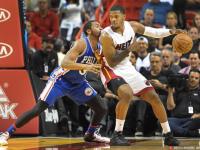 IM英雄联盟竞猜-热火外线远投火热，约翰逊率队三分风光的简单介绍