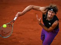 LOL直播-包含德国网球队绝地反击欧洲网球队，兹维列夫高光表现的词条