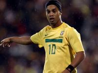 IM电竞官网入口-绿茵场与乒乓台，当C罗的坚毅遇见樊振东的锋芒