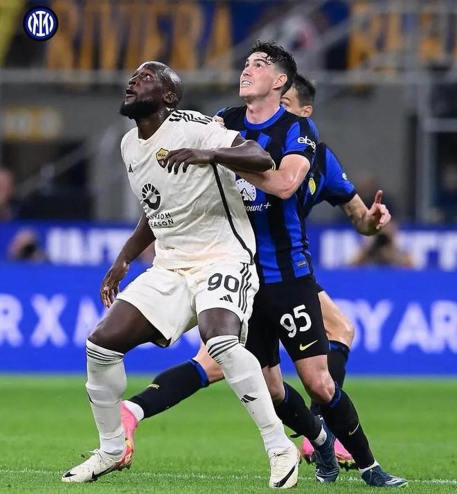 国米主场一球小胜,继续追赶榜首 国米主场一球小胜,继续追赶榜首