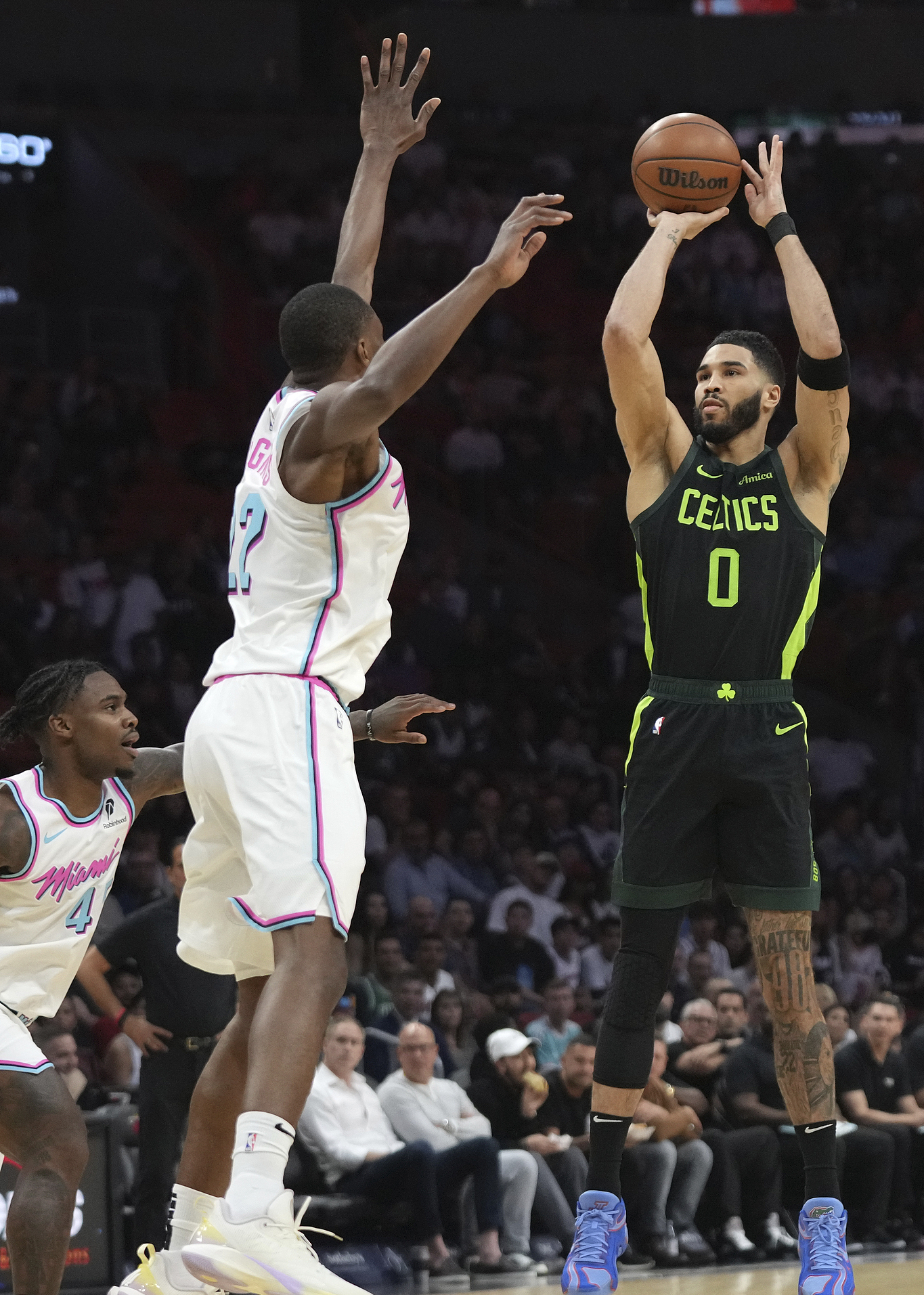 热火主场再胜凯尔特人,总比分-领先,晋级一步之遥的简单介绍 热火主场再胜凯尔特人,总比分-领先,晋级一步之遥的简单介绍