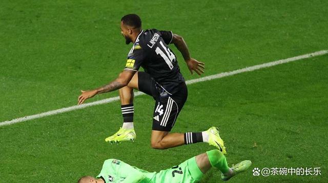 包含足球赛场上出现“黑马”球队,令人意外的词条 包含足球赛场上出现“黑马”球队,令人意外的词条