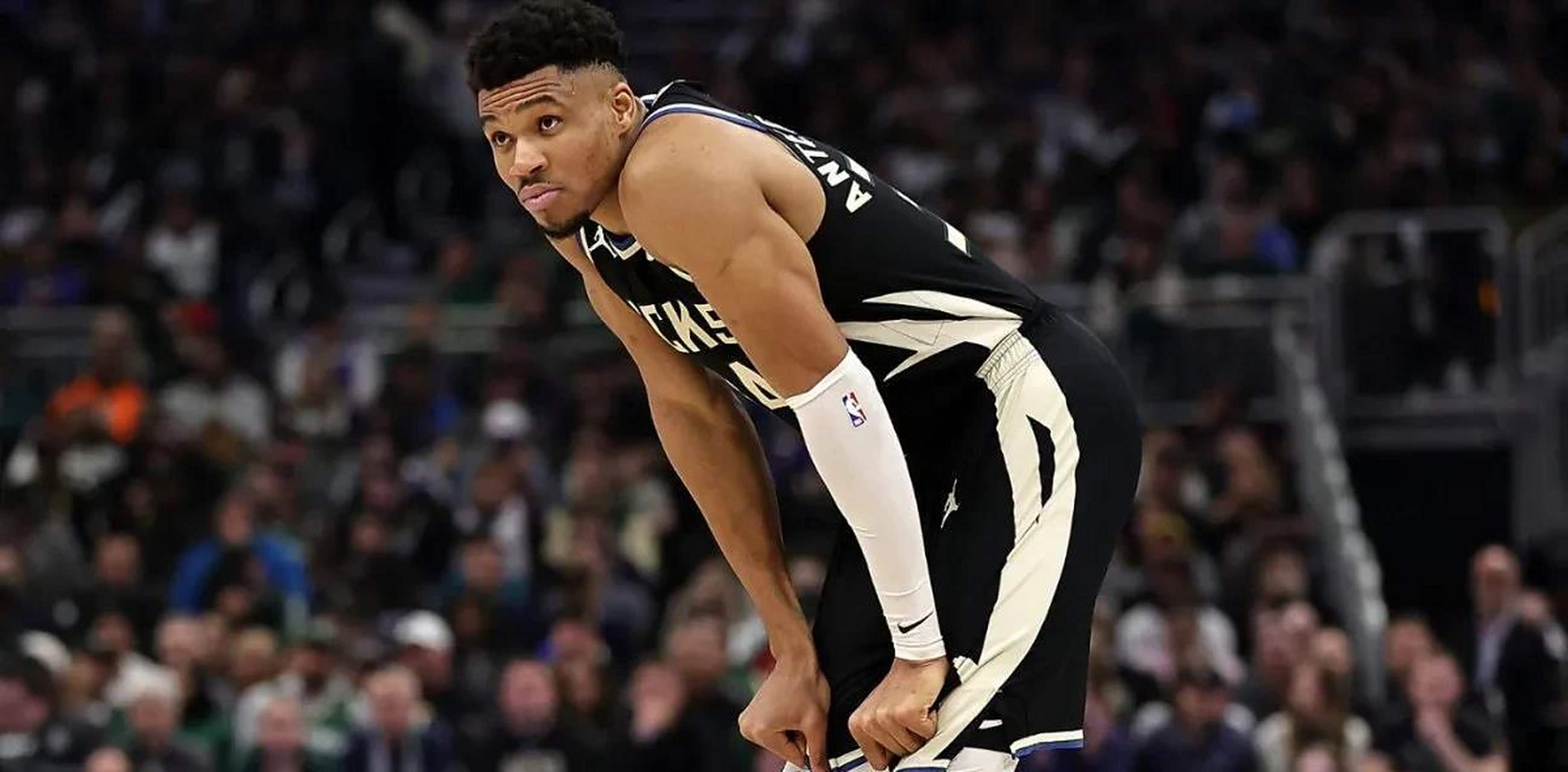 包含灰熊主场恶战太阳,雄鹿客场挫败创纪录的词条 包含灰熊主场恶战太阳,雄鹿客场挫败创纪录的词条