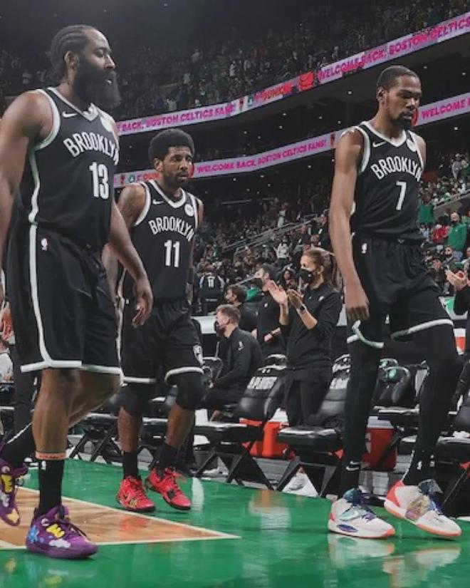 篮球休赛期大动作!火箭正式解雨伞,凯文杜兰特登陆篮网!的简单介绍 篮球休赛期大动作!火箭正式解雨伞,凯文杜兰特登陆篮网!的简单介绍