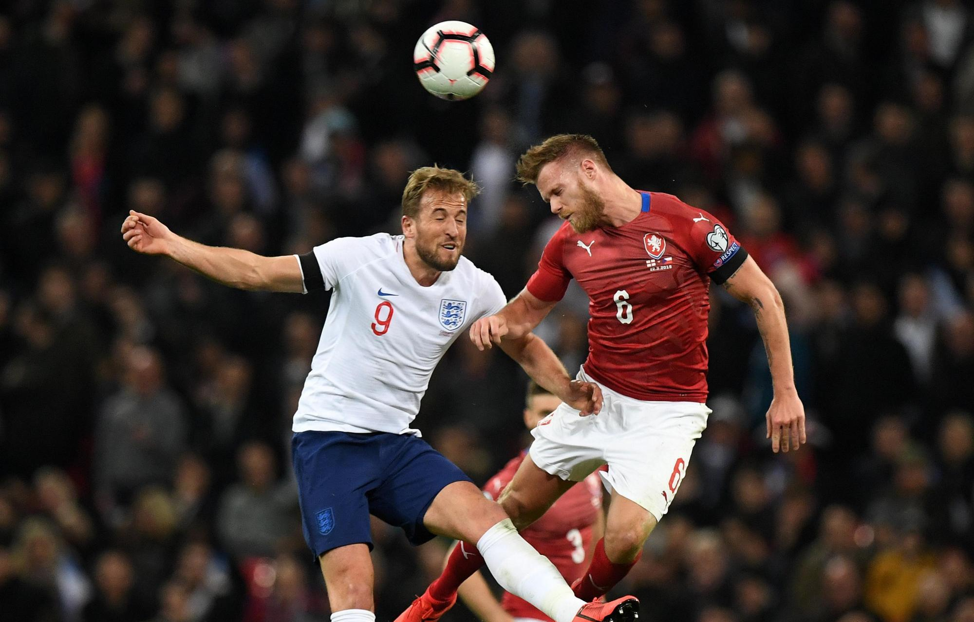 关于威尔士爆冷战胜捷克,小组排名有所改变的信息 关于威尔士爆冷战胜捷克,小组排名有所改变的信息