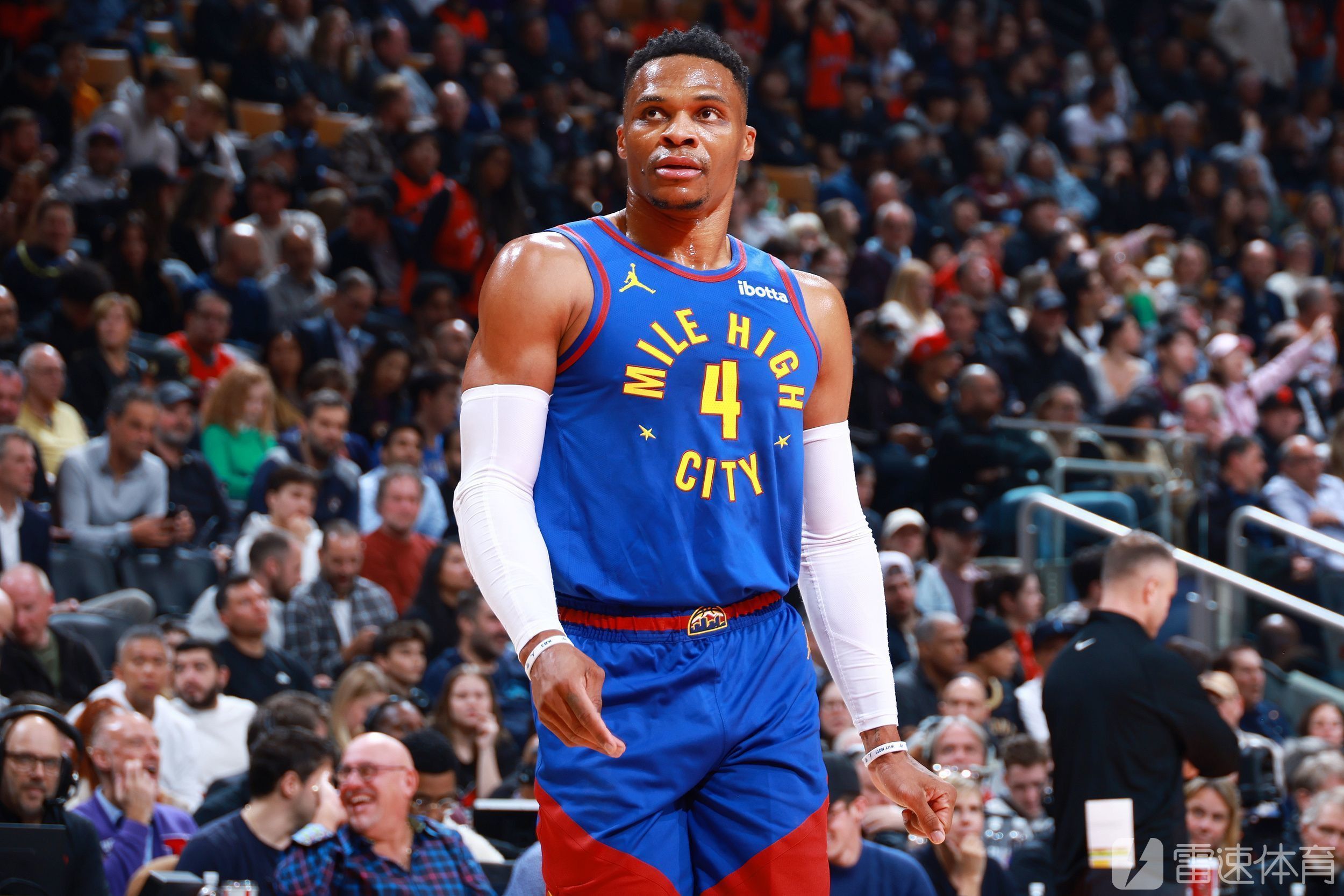 关于雷霆轻取广州队，拉文惊艳四座的信息