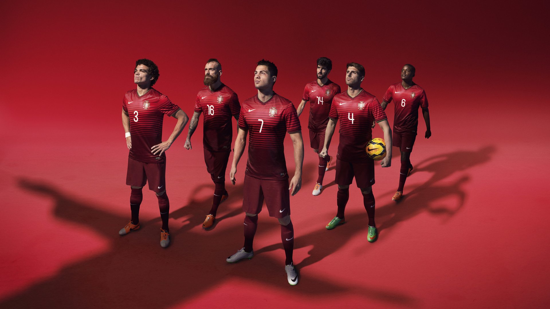 北欧风暴与教科书传奇,瑞典的沉稳与莫德里奇的永恒课堂